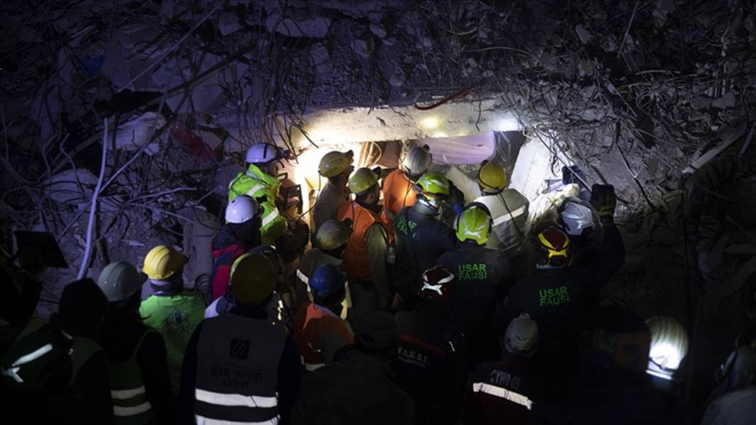 Son dakika! Deprem mi oldu? İl il son depremler 3